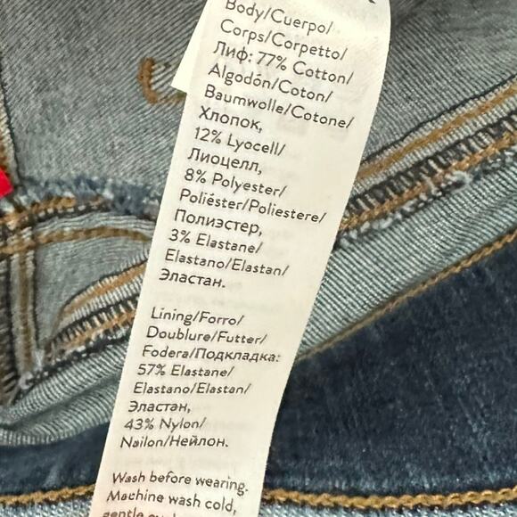 NEW Spanx Distressed Pull On Skinny Jeans Medium Wash Raw Hem Size Small  $128 - Picture 8 of 10